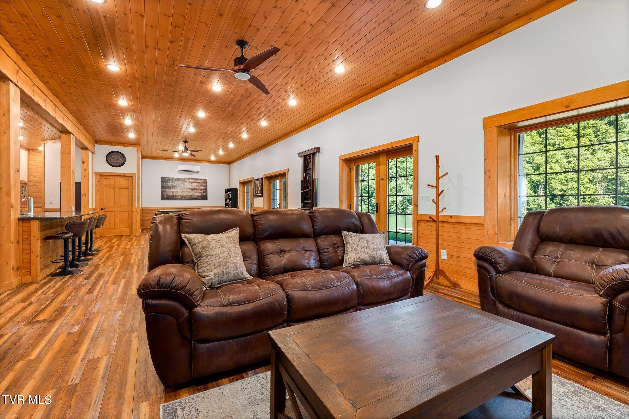 285 Cable Hollow Road Butler, TN 37640 - Photo 106 of 110 285 Cable Hollow Road (135 of 139)