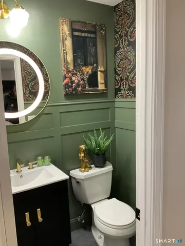 $270,000 | 467 Whalley Avenue, Unit L, New Haven, CT 06511