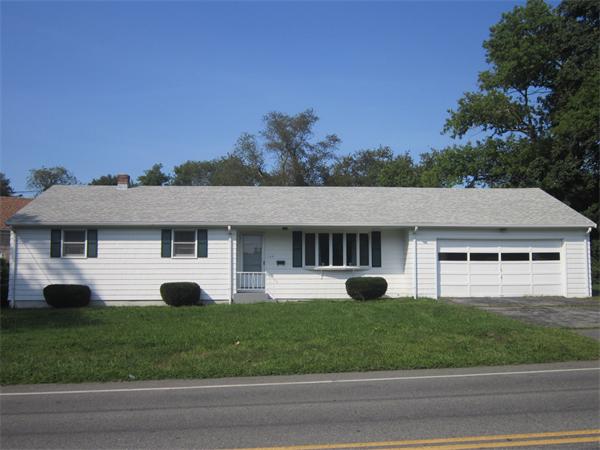 237 Stevens Road Swansea, MA 02777 - Photo 1 of 12 Gallery Image 1