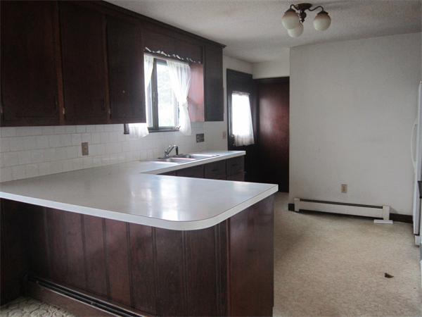 237 Stevens Road Swansea, MA 02777 - Photo 11 of 12 Gallery Image 11