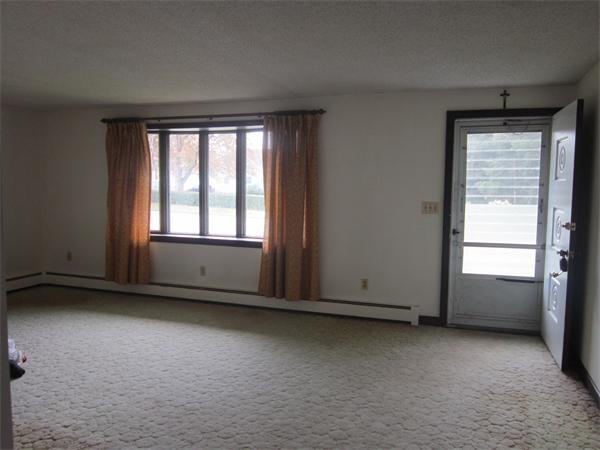 237 Stevens Road Swansea, MA 02777 - Photo 10 of 12 Gallery Image 10