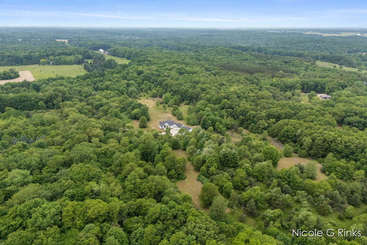 9860 Button Road Belding, MI 48809 - Photo 52 of 63 9860 Button exterior