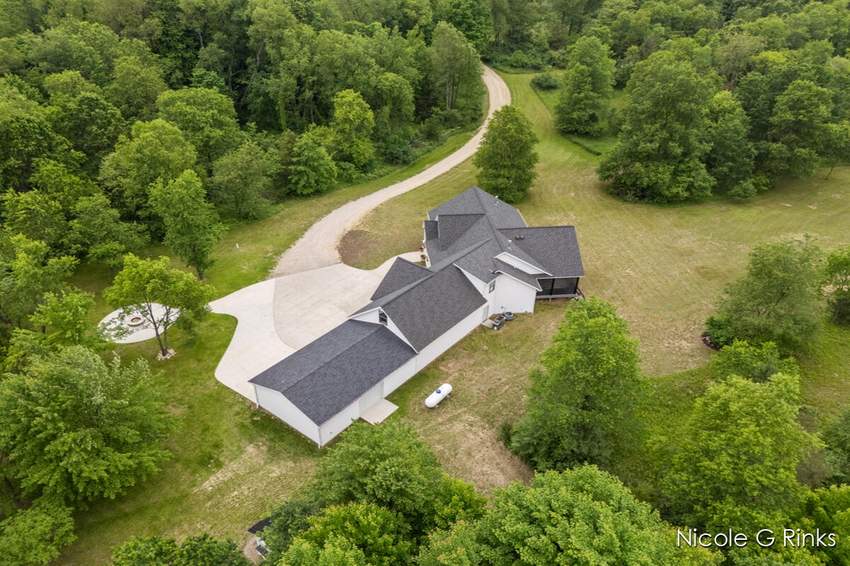 9860 Button Road Belding, MI 48809 - Photo 53 of 63 9860 Button exterior
