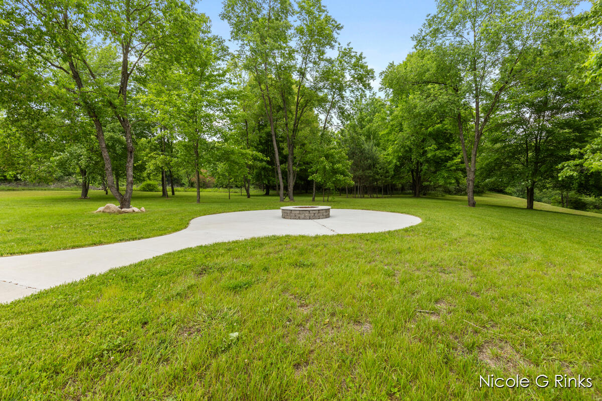 9860 Button Road Belding, MI 48809 - Photo 6 of 63 9860 Button Exterior