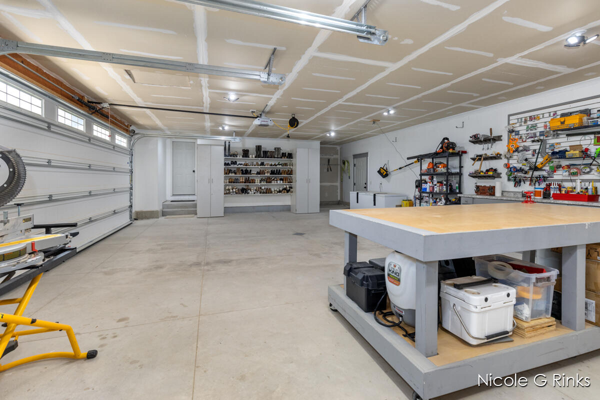 9860 Button Road Belding, MI 48809 - Photo 7 of 63 9860 Button workshop