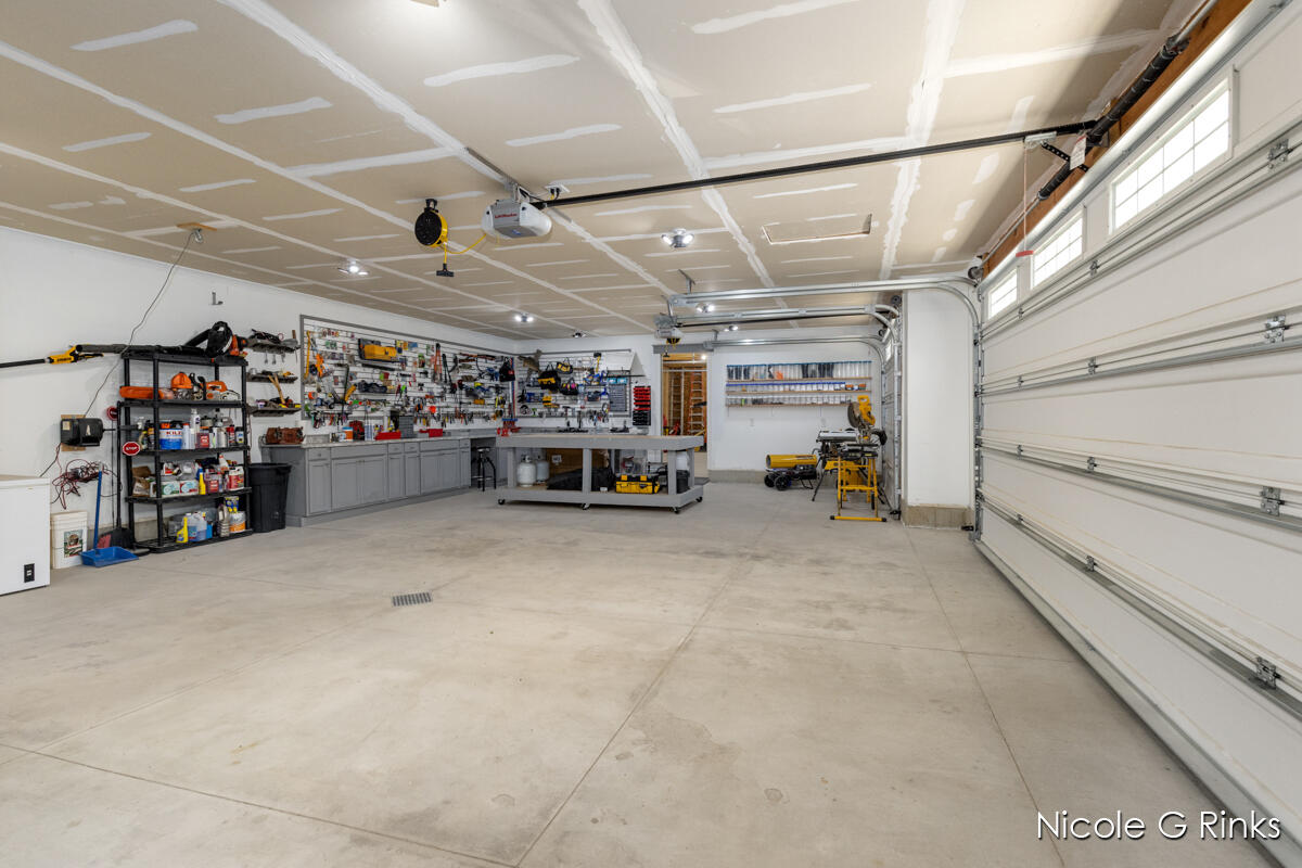 9860 Button Road Belding, MI 48809 - Photo 8 of 63 9860 Button workshop
