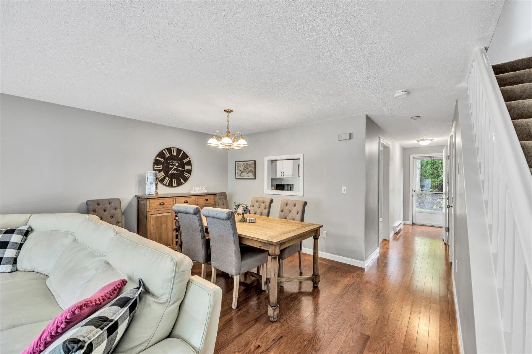 174 Lowell Road, Unit E49 Mashpee, MA 02649 - Photo 13 of 45 24-889A1572