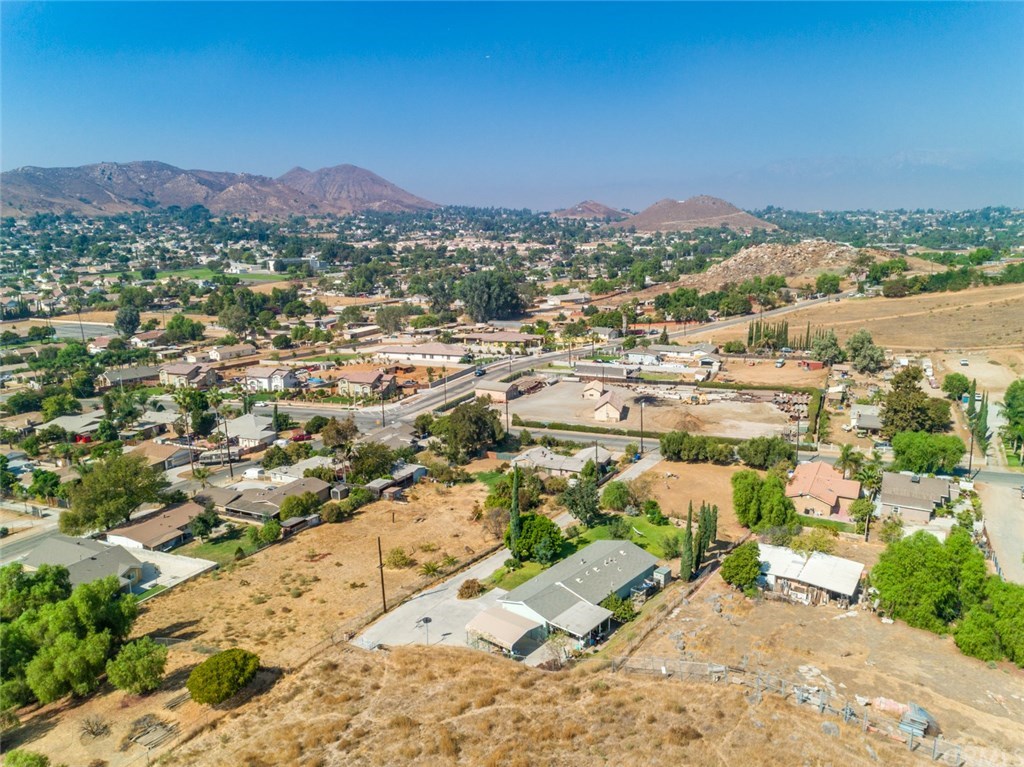 10576 Gramercy Place Riverside, CA 92505 - Photo 1 of 1