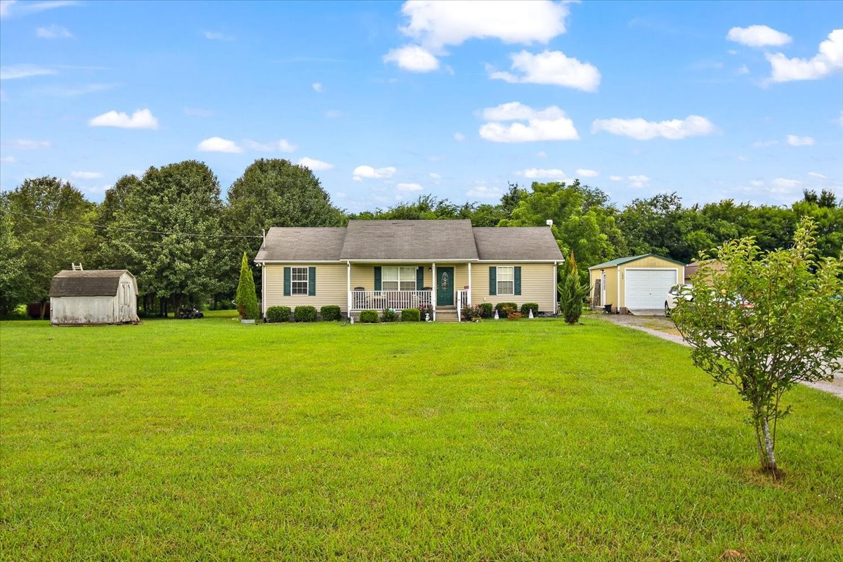 109 Anderson Creek Road Bell Buckle, TN 37020 - Photo 1 of 20