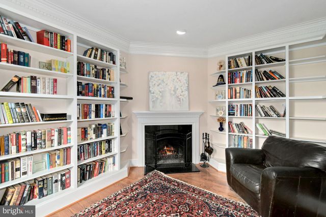 $1,340,000 | 3750 Seminary Road, Alexandria, VA 22304