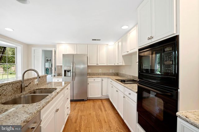 $1,340,000 | 3750 Seminary Road, Alexandria, VA 22304