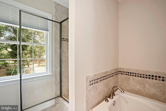 $1,340,000 | 3750 Seminary Road, Alexandria, VA 22304