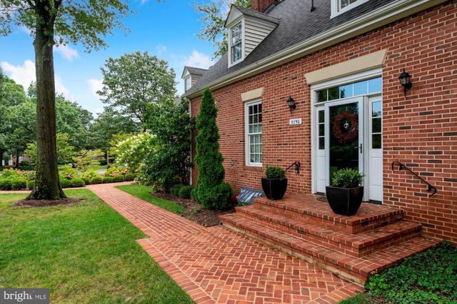 $1,340,000 | 3750 Seminary Road, Alexandria, VA 22304