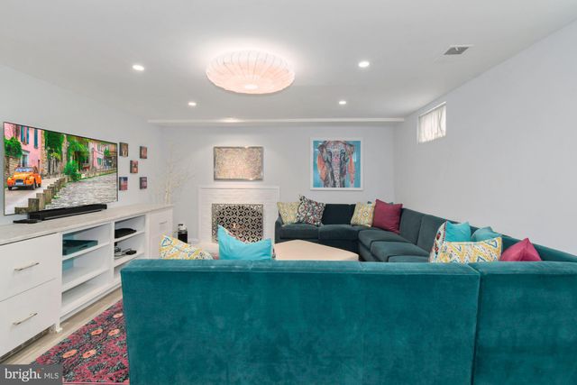 $1,340,000 | 3750 Seminary Road, Alexandria, VA 22304