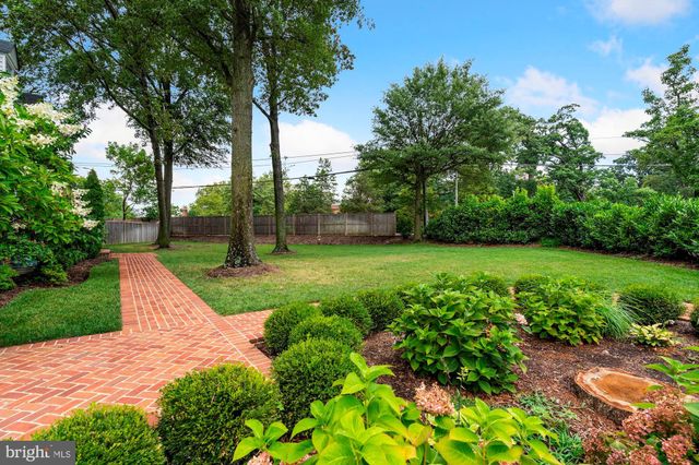 $1,340,000 | 3750 Seminary Road, Alexandria, VA 22304