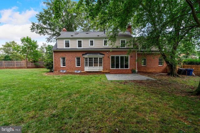 $1,340,000 | 3750 Seminary Road, Alexandria, VA 22304