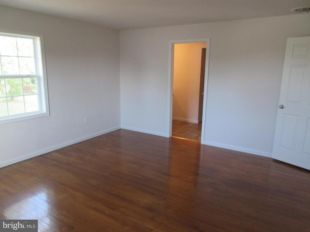 385 Galen Hall Road Reinholds, PA 17569 - Photo 13 of 29 Gallery Image 13