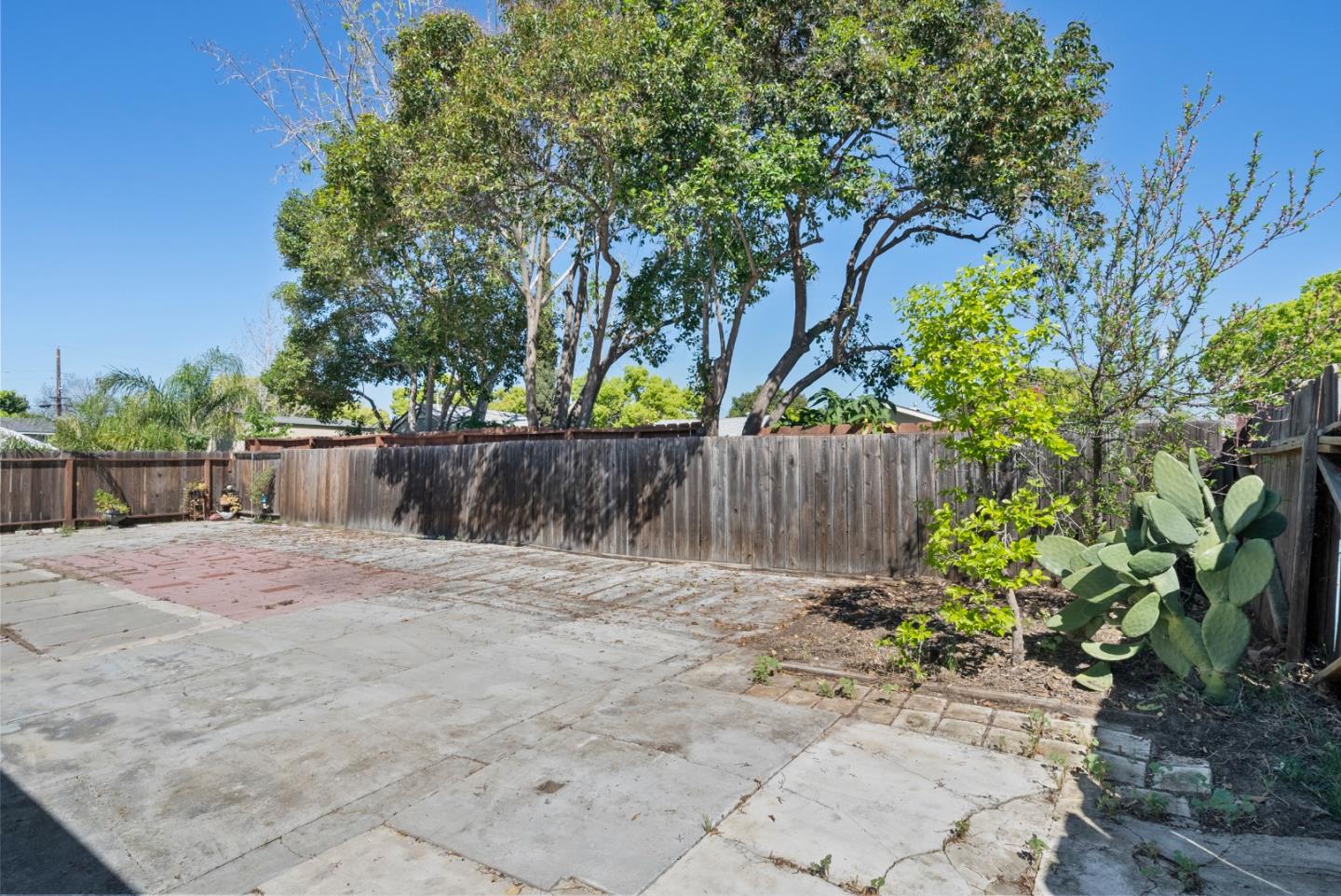 679 School Street Pittsburg, CA 94565 - Photo 32 of 39