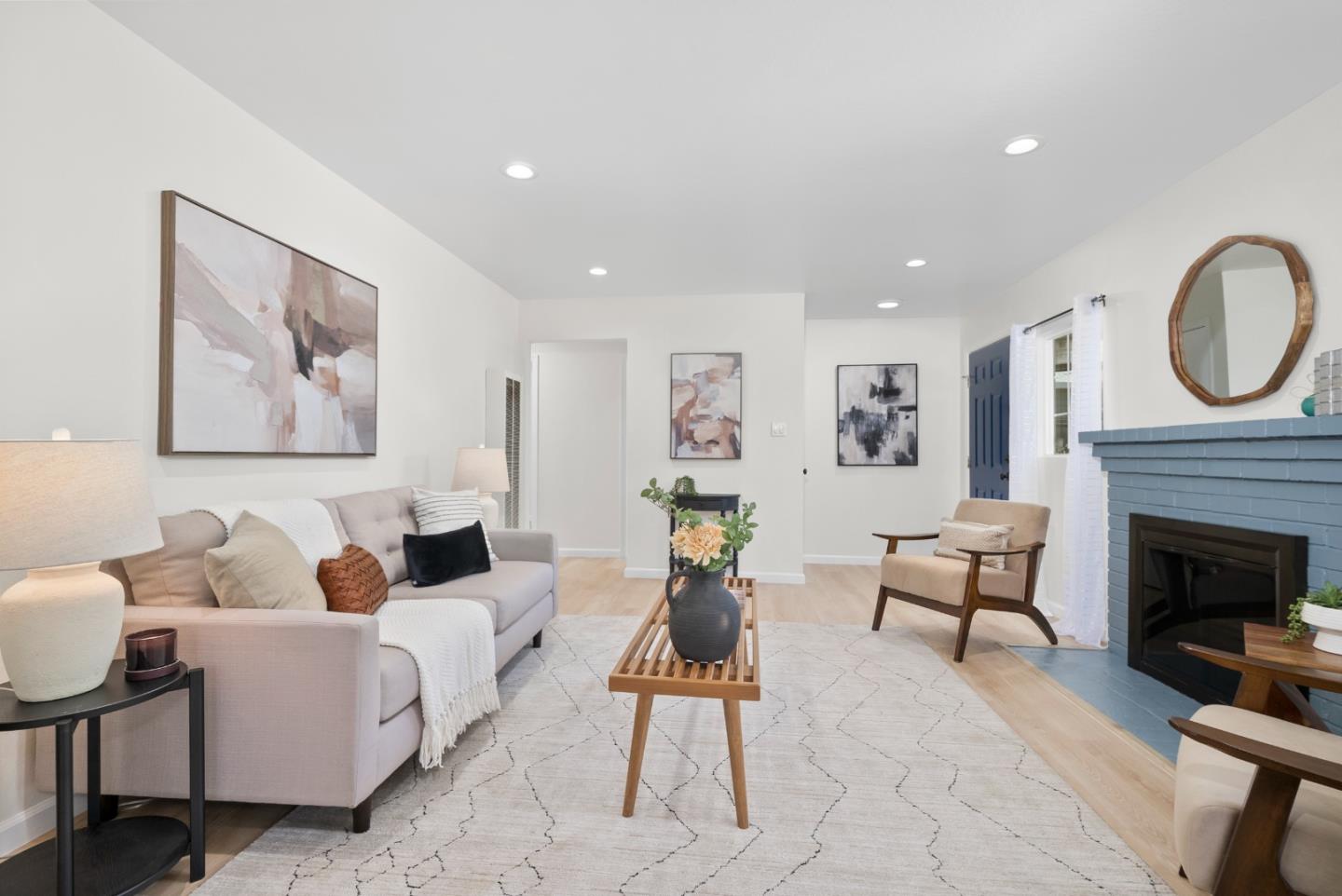 679 School Street Pittsburg, CA 94565 - Photo 6 of 39