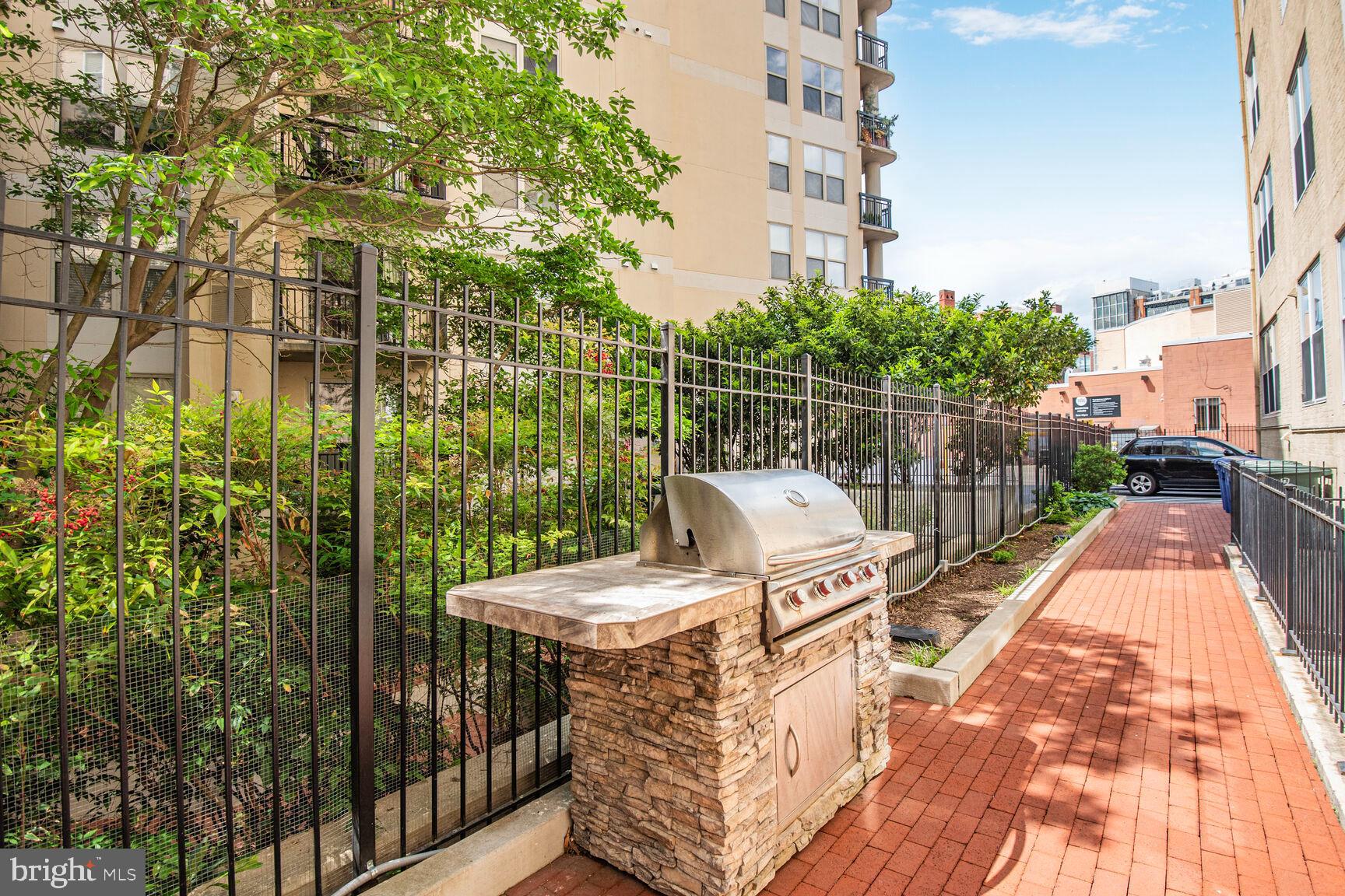 1437 Rhode Island Avenue Northwest, Unit 101 Washington, DC 20005 - Photo 26 of 36