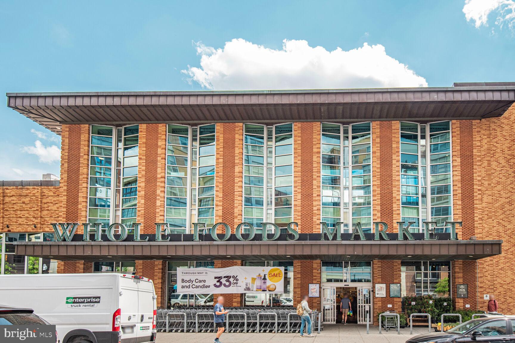 1437 Rhode Island Avenue Northwest, Unit 101 Washington, DC 20005 - Photo 32 of 36 a large building with a lot of windows