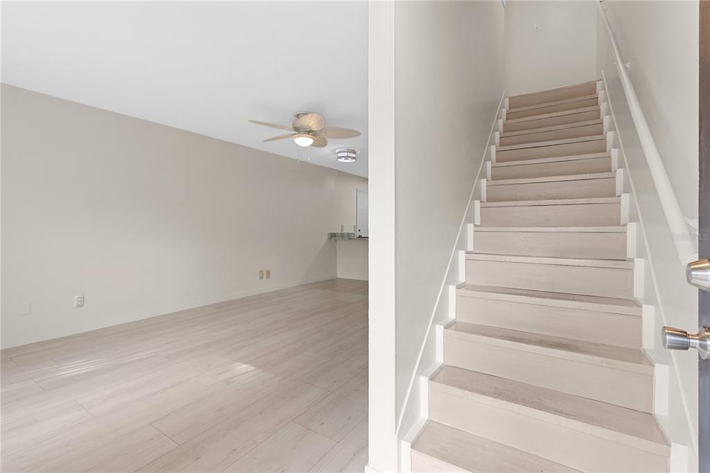 2302 South Maki Road, Unit 66 Plant City, FL 33563 - Photo 8 of 35 a view of an entryway