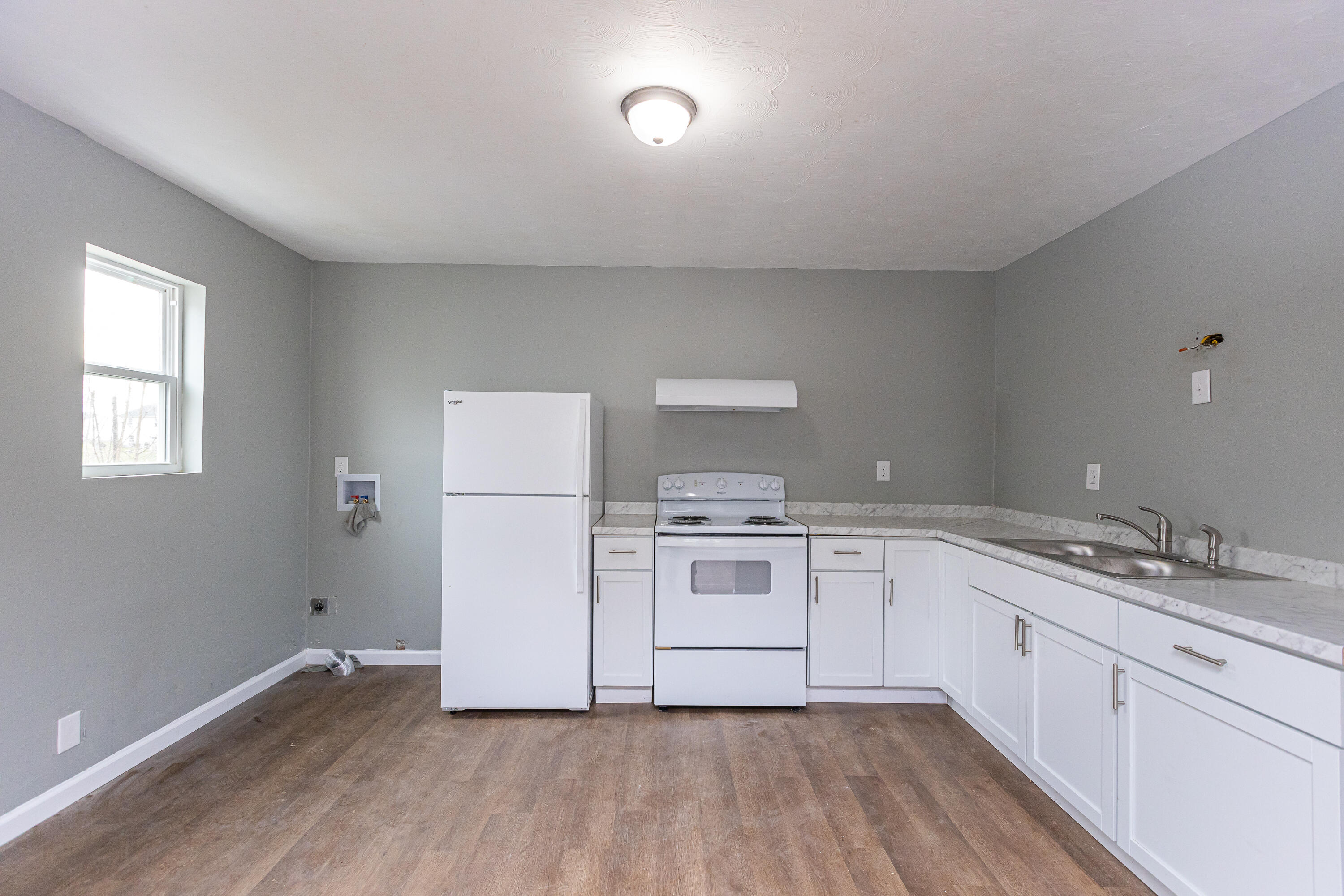 468 Spring Street Mount Sterling, KY 40353 - Photo 3 of 16 3