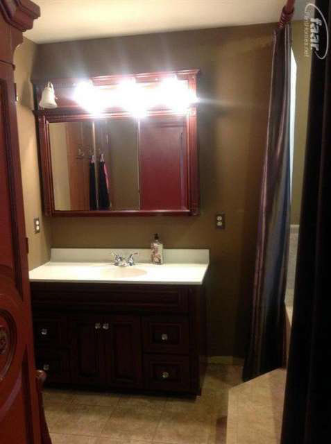 14234 North Bray Road Clio, MI 48420 - Photo 17 of 33 20398061-16.JPG