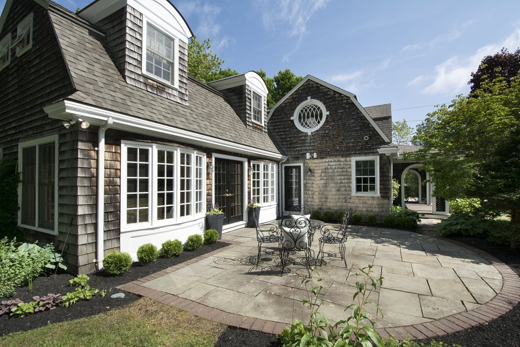 183 Lawson Road Scituate, MA 02066 - Photo 3 of 30 Gallery Image 3