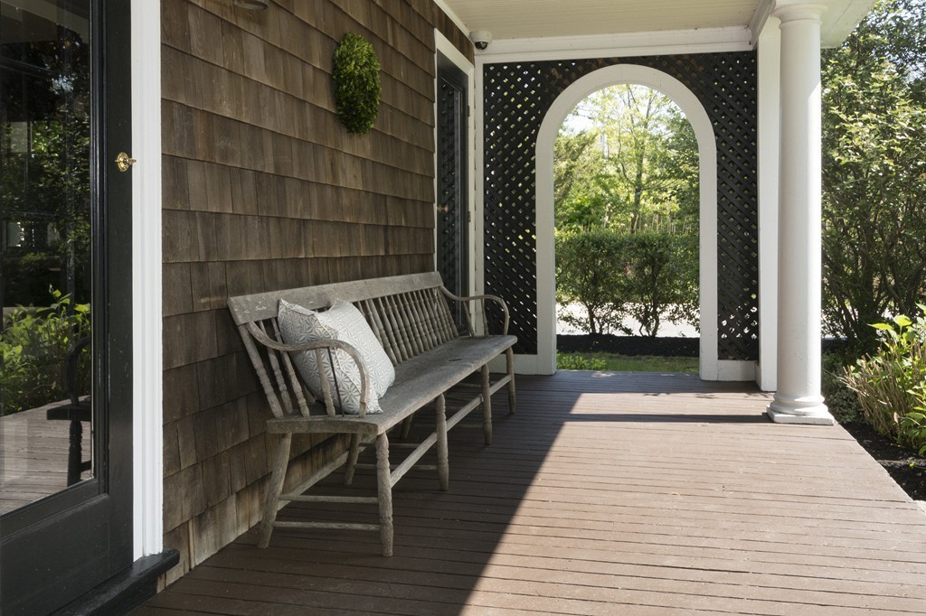 183 Lawson Road Scituate, MA 02066 - Photo 5 of 30 Gallery Image 5