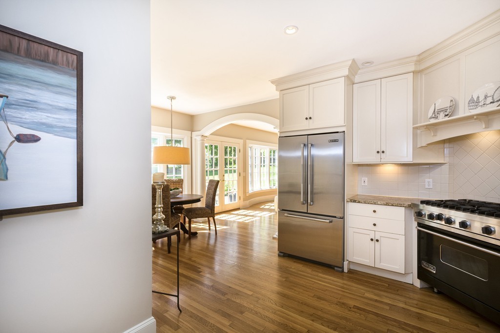 183 Lawson Road Scituate, MA 02066 - Photo 9 of 30 Gallery Image 9