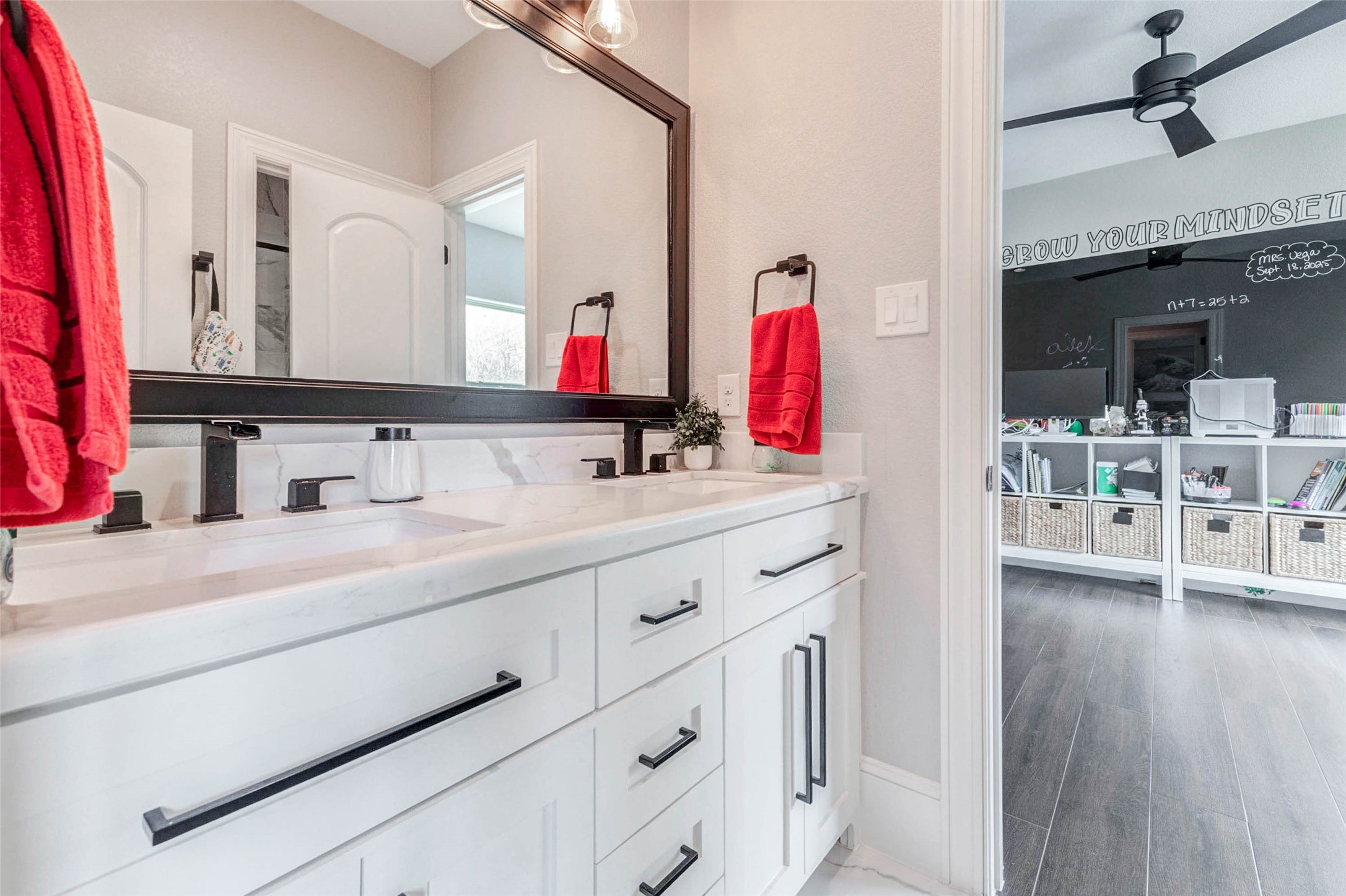 1721 West Farm To Market 1462 Rosharon, TX 77583 - Photo 24 of 36