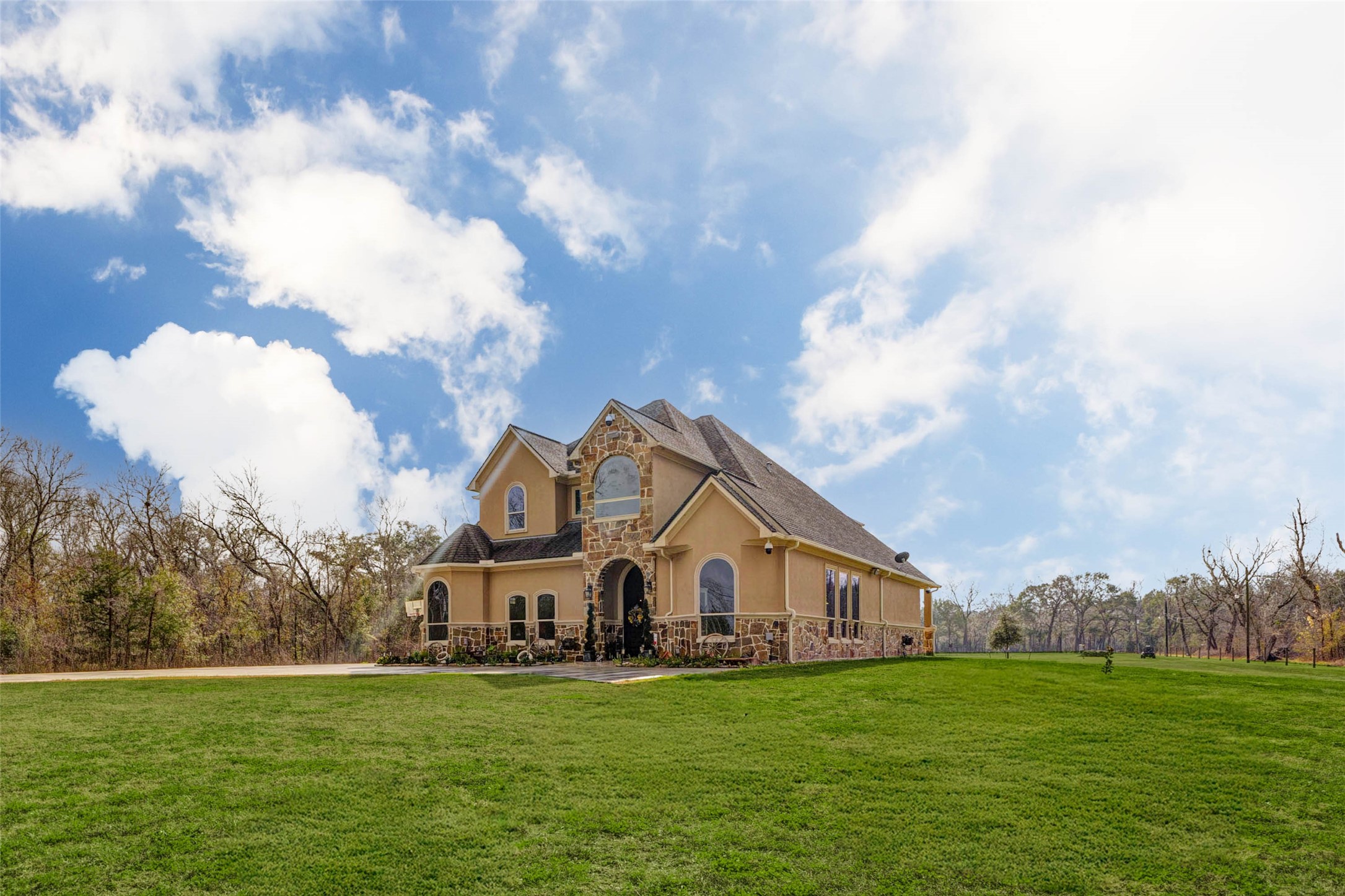 1721 West Farm To Market 1462 Rosharon, TX 77583 - Photo 3 of 36