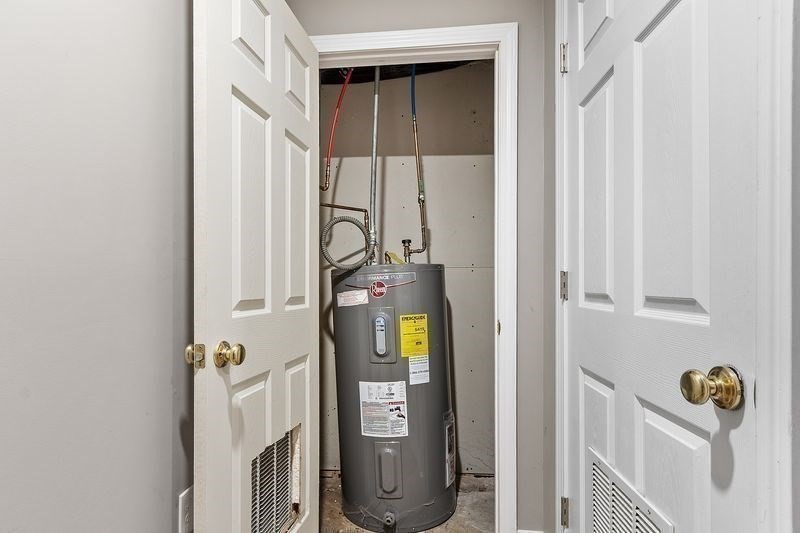 150 Windsor Avenue Swampscott, MA 01907 - Photo 26 of 39