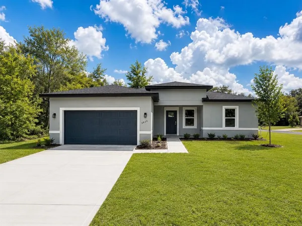 $2,000 | 3036 West Akron Place, Dunnellon, FL 34433