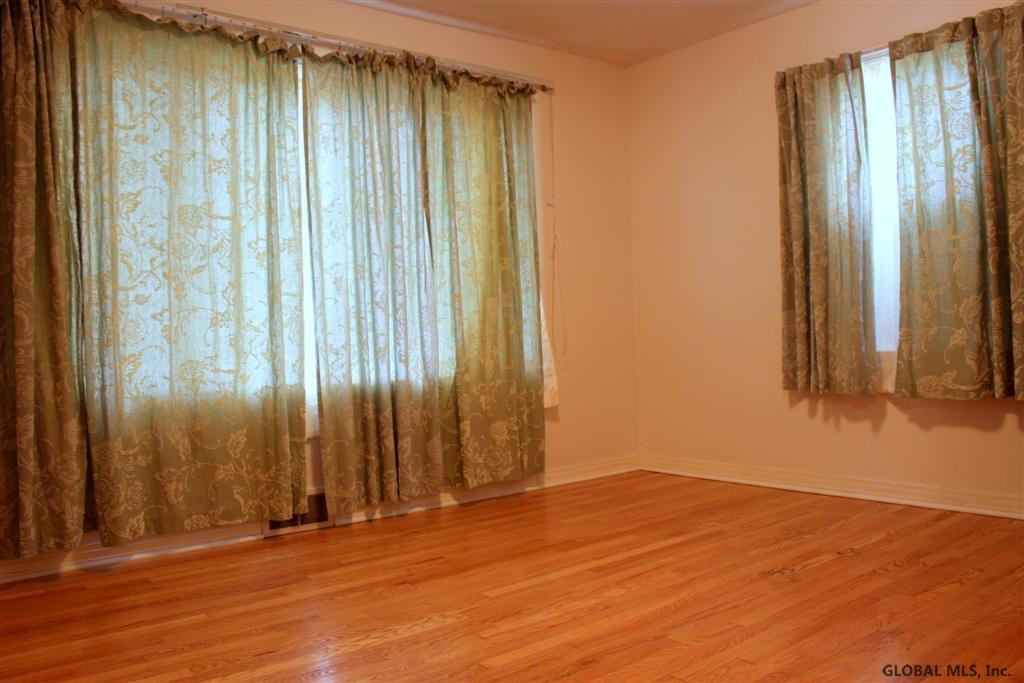 49 Continental Road Rotterdam, NY 12306 - Photo 11 of 23 Photo 13