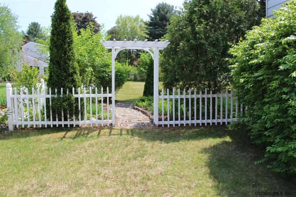 49 Continental Road Rotterdam, NY 12306 - Photo 20 of 23 Photo 22