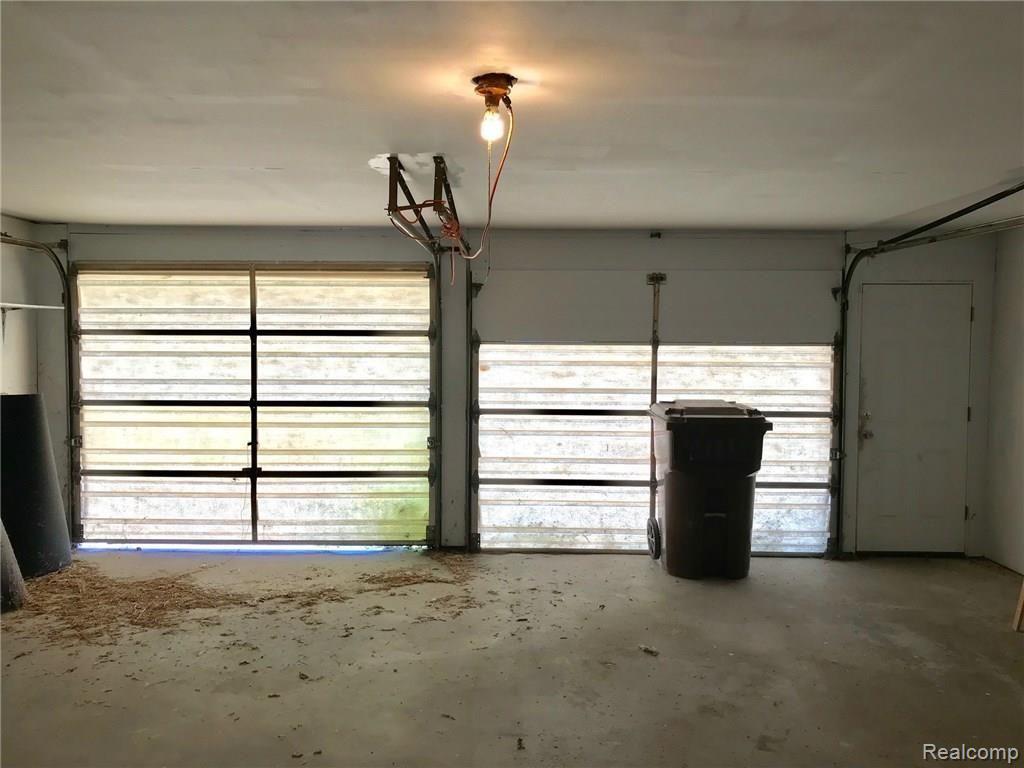 51100 Willis Road Belleville, MI 48111 - Photo 10 of 24