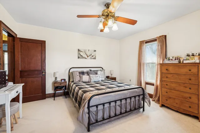 $199,000 | 308 9th Street, Dewitt, IA 52742