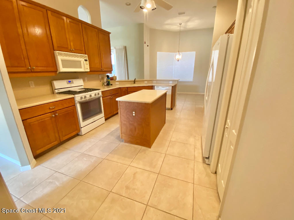 4451 Aberdeen Circle Rockledge, FL 32955 - Photo 7 of 31 06