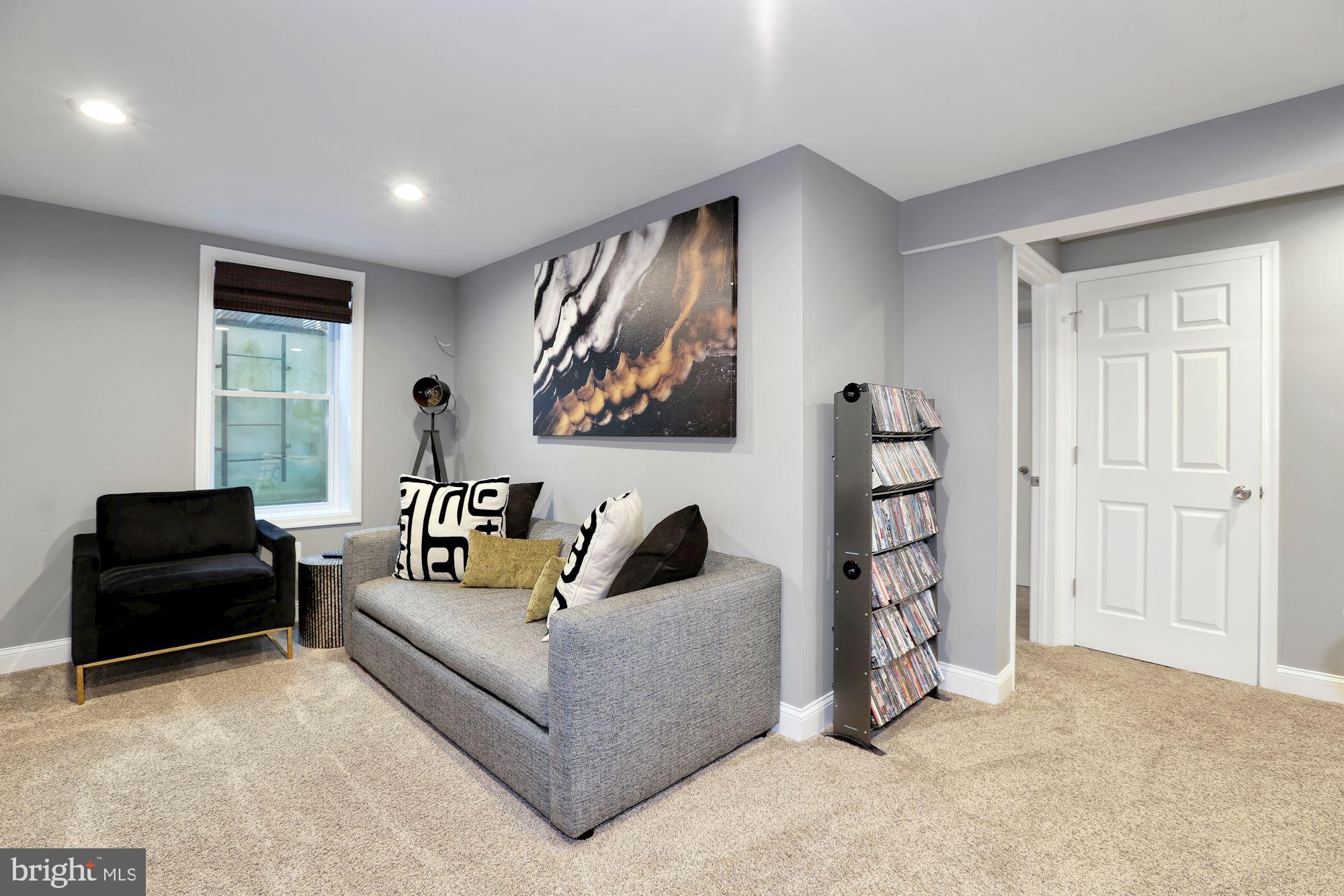 9807 Belhaven Road Bethesda, MD 20817 - Photo 34 of 49 Gallery Image 34