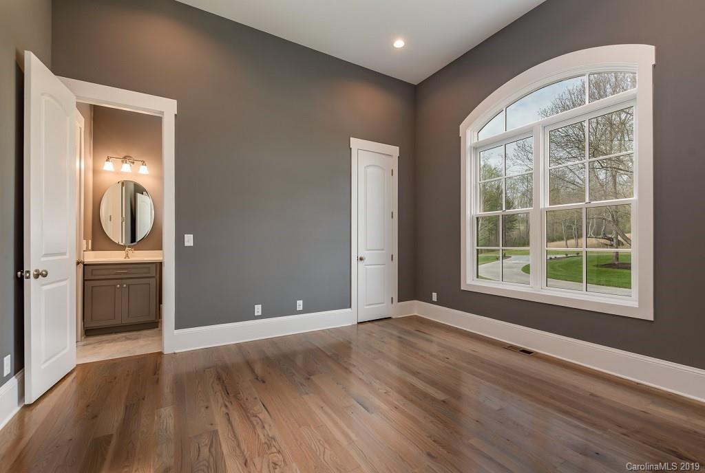 726 Mapleton Lane Columbus, NC 28722 - Photo 20 of 41 Gallery Image 20