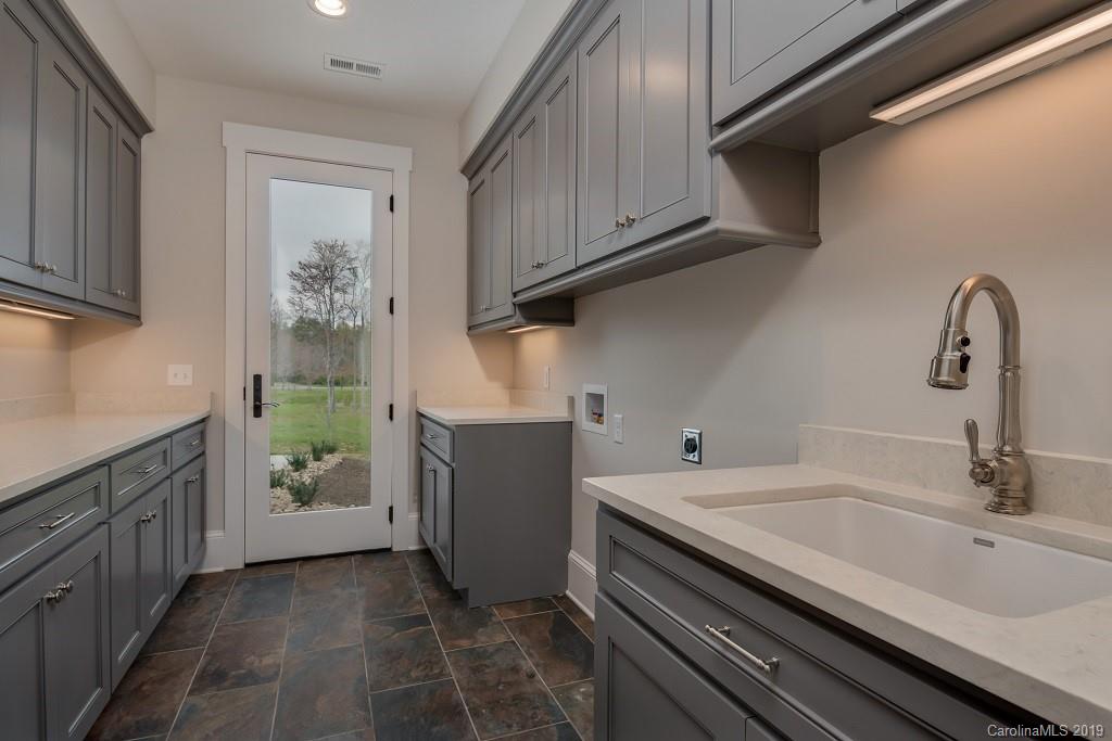 726 Mapleton Lane Columbus, NC 28722 - Photo 23 of 41 Gallery Image 23