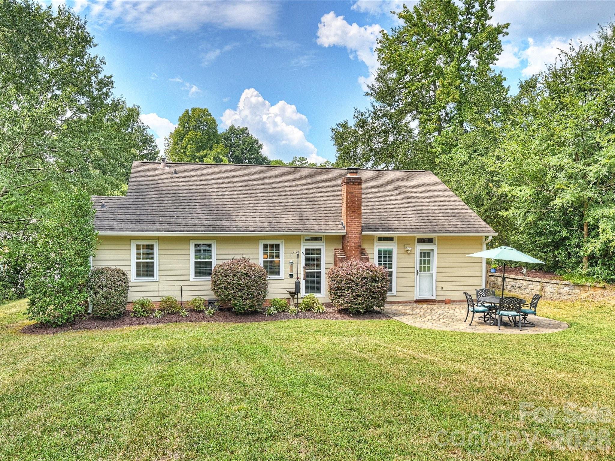 1608 Running Brook Road Charlotte, NC 28214 - Photo 31 of 36 Gallery Image 31