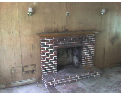 35 Goshen Road Dedham, MA 02026 - Photo 2 of 11 Gallery Image 2
