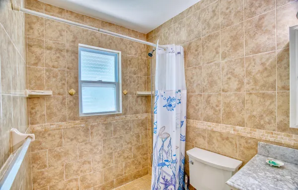 $1,899,000 | 330-340 4th Street, Key Colony Beach, FL 33051