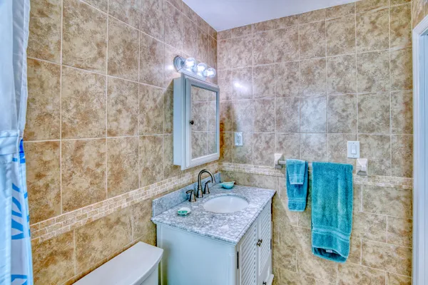 $1,899,000 | 330-340 4th Street, Key Colony Beach, FL 33051