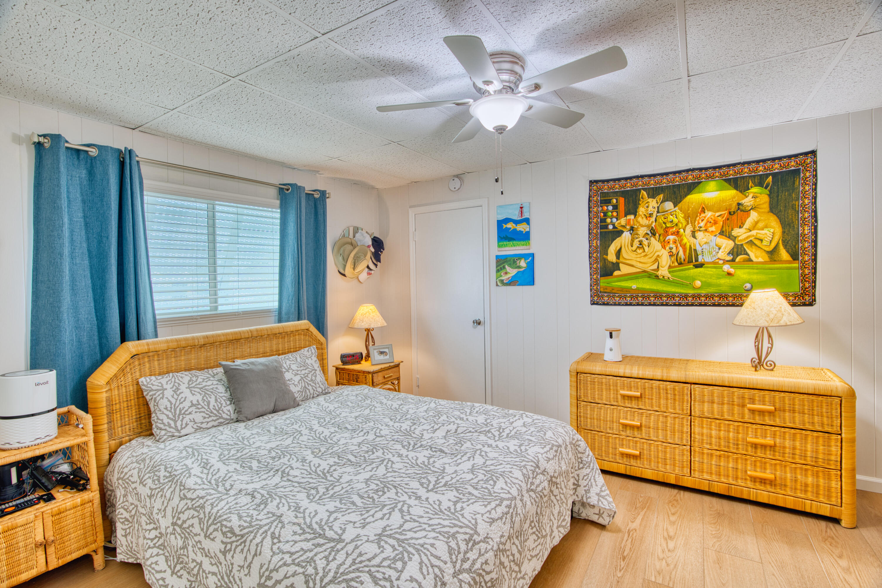 330-340 4th Street Key Colony Beach, FL 33051 - Photo 32 of 68 a bedroom with a bed and a flat screen tv