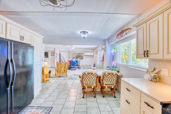 $1,899,000 | 330-340 4th Street, Key Colony Beach, FL 33051