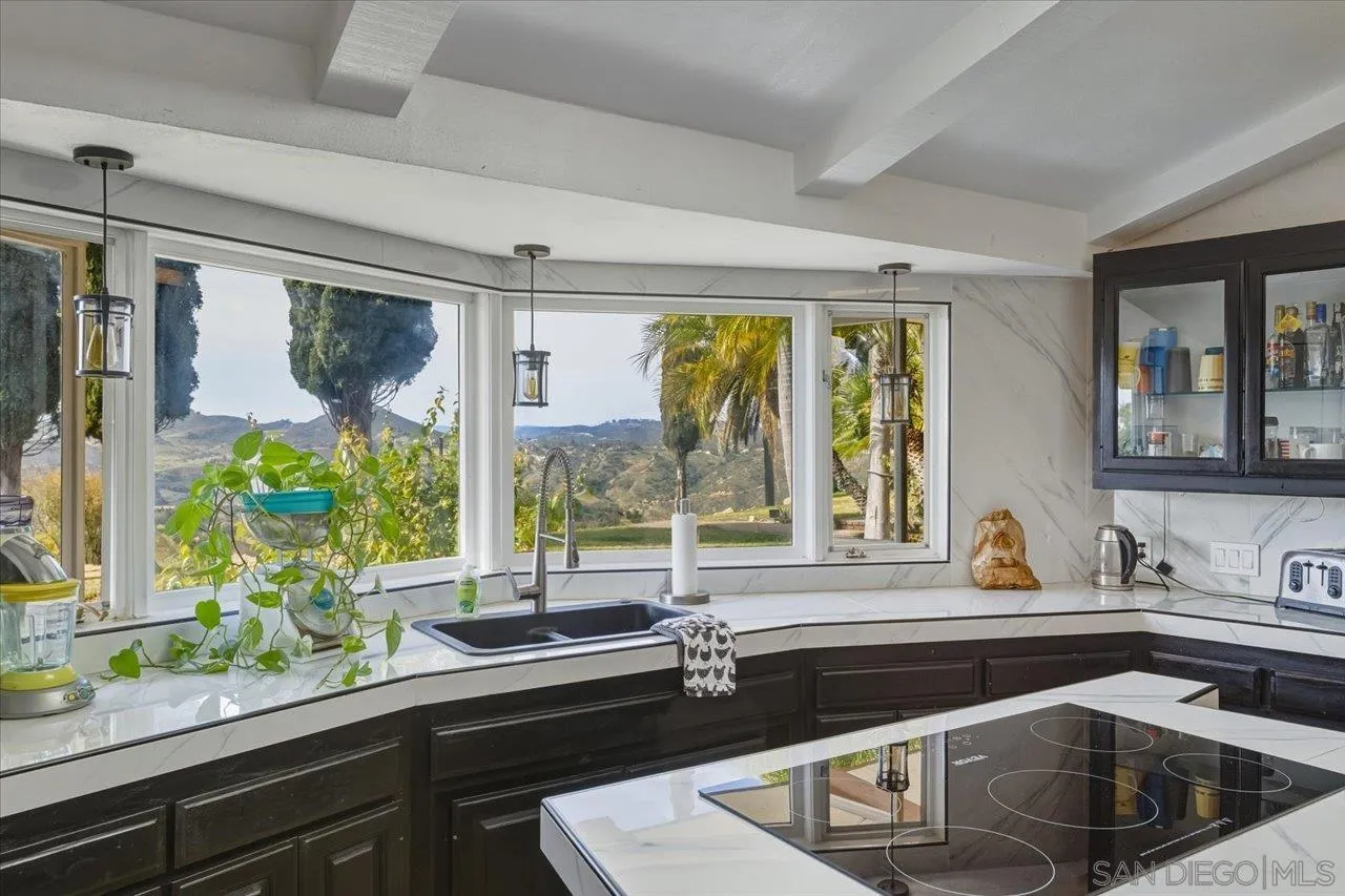 1050 Rice Canyon Road Fallbrook, CA 92028 - Photo 13 of 52 Kitchen